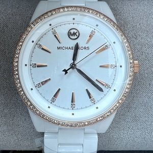 BNIB white Michael Kors ceramic watch.